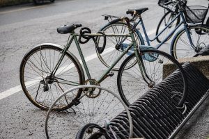 Kiedy i dlaczego warto oddać rower do serwisu? Poradnik na sezon rowerowy